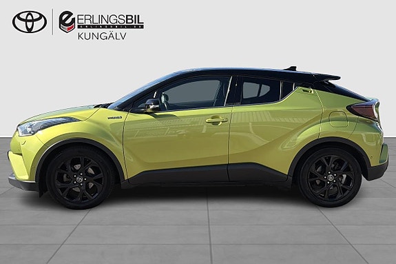 Toyota C-HR 4 of 17