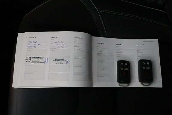 Volvo XC60 19 of 21