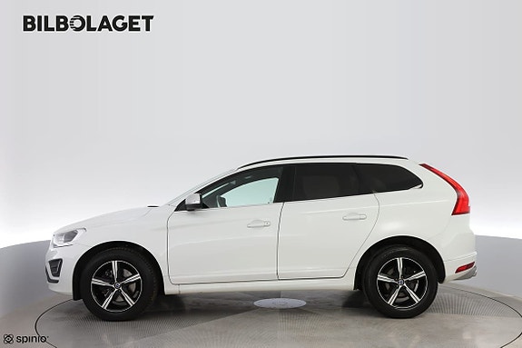 Volvo XC60 2 of 21