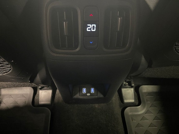 Hyundai Tucson 24 of 26