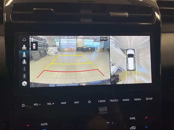 Hyundai Tucson 18 of 26