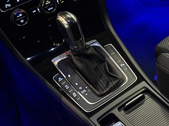 Volkswagen Golf I 19 of 24