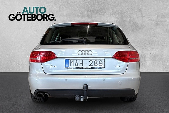 Audi A4 5 of 17