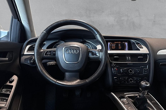 Audi A4 13 of 17