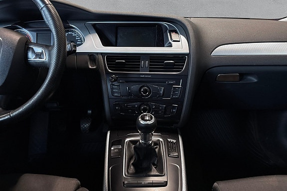 Audi A4 14 of 17
