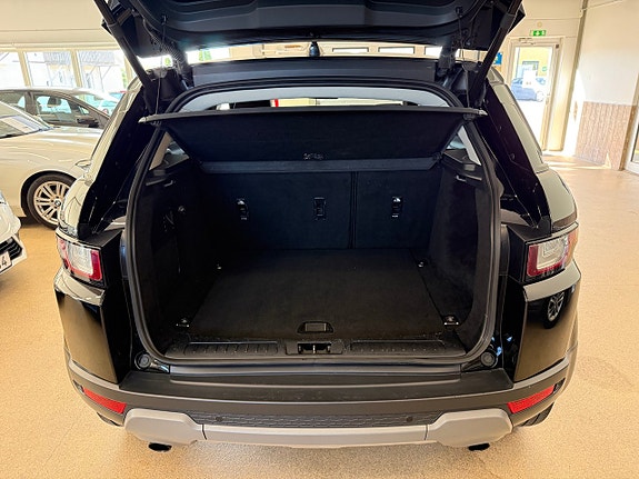 Land Rover Range Rover Evoque 5 of 7