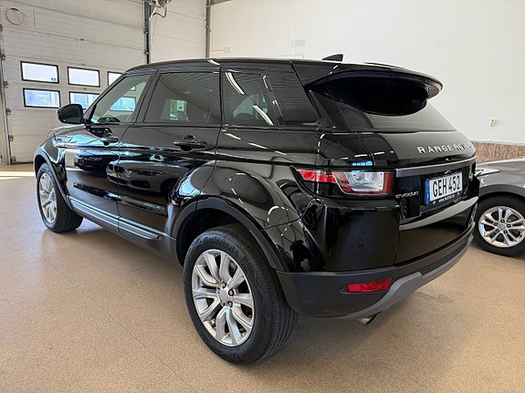 Land Rover Range Rover Evoque 4 of 7