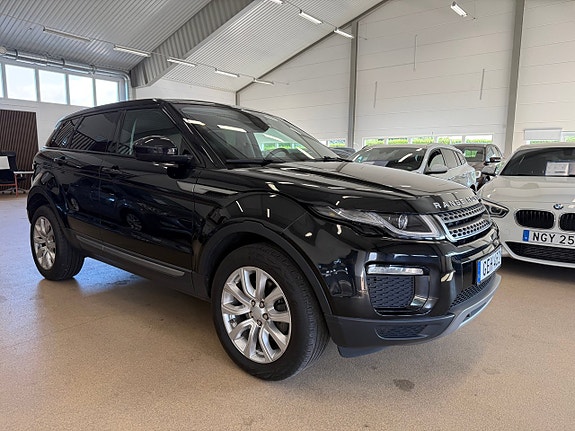 Land Rover Range Rover Evoque 2 of 7