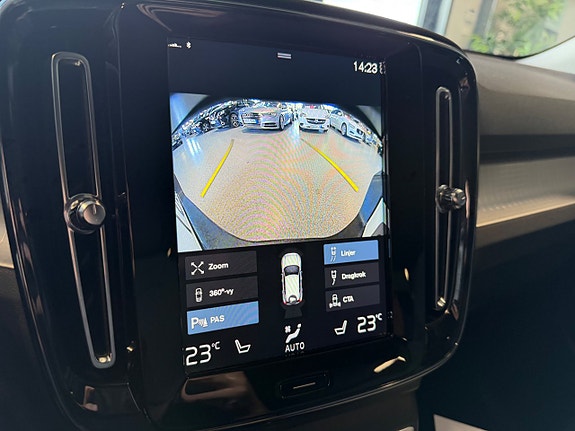 Volvo XC40 22 of 22