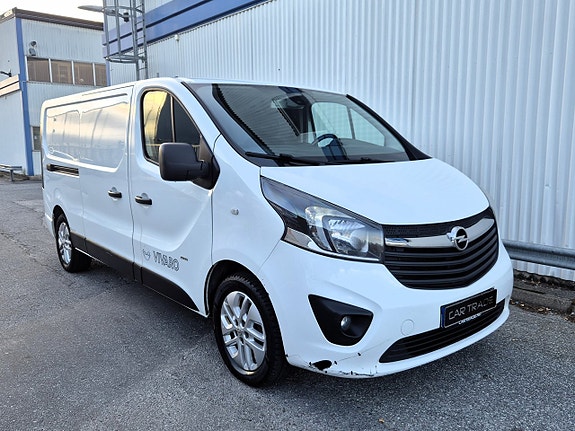 Opel Vivaro 3 of 24