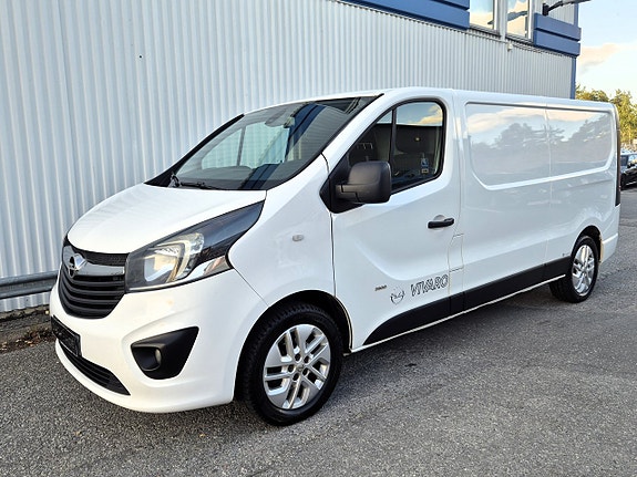 Opel Vivaro 2 of 24