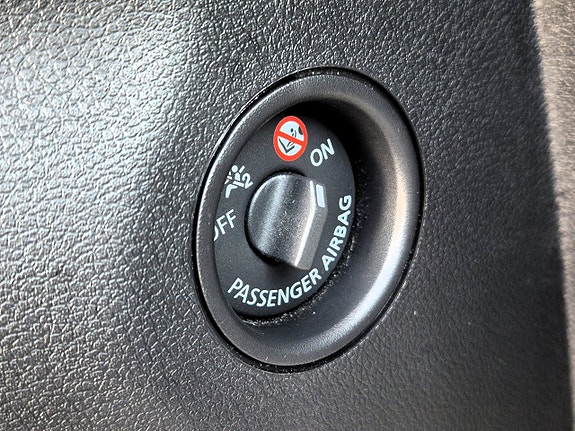 Opel Vivaro 23 of 24