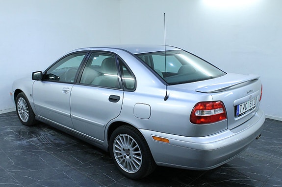 Volvo S40 8 of 11