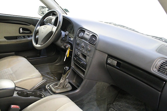 Volvo S40 10 of 11