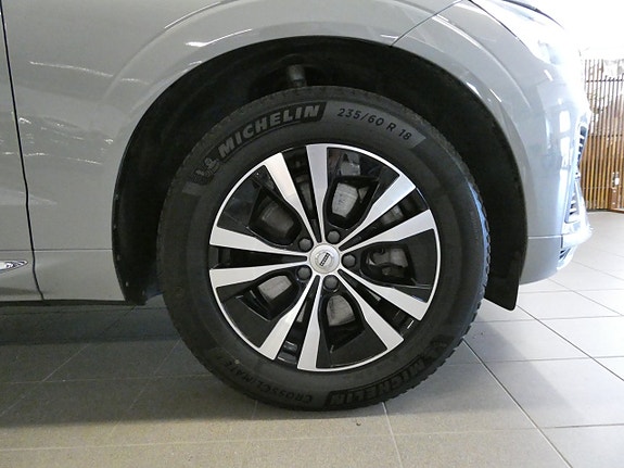 Volvo XC60 6 of 24