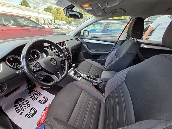 Skoda Octavia 8 of 18