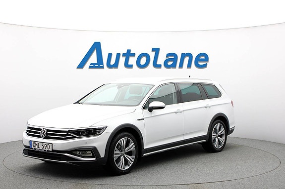 Volkswagen Passat Alltrack 4 of 30