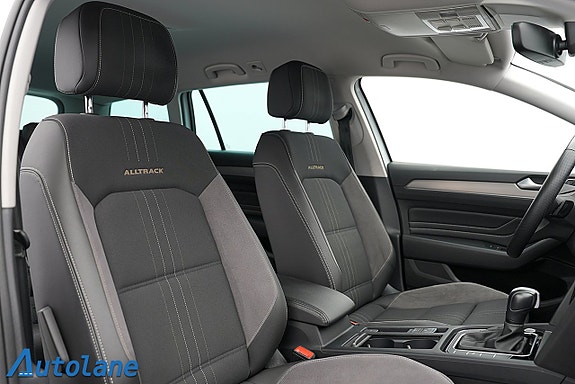 Volkswagen Passat Alltrack 16 of 30