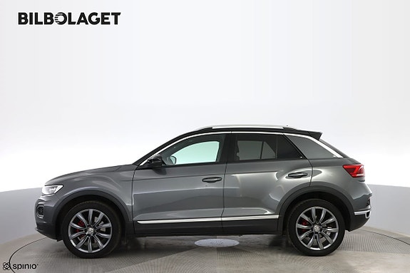 Volkswagen T-Roc 2 of 19
