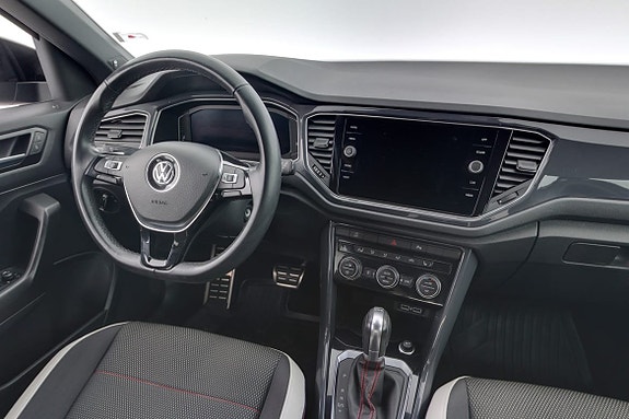 Volkswagen T-Roc 8 of 19
