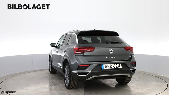 Volkswagen T-Roc 19 of 19