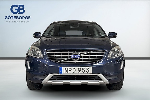 Volvo XC60 8 of 18