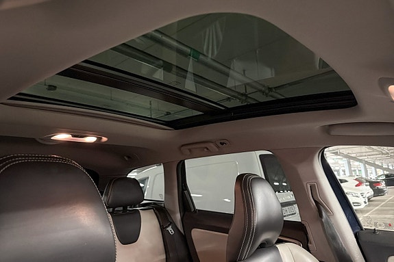 Volvo XC60 17 of 18