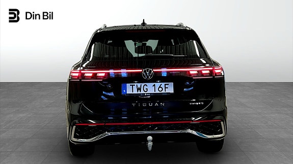 Volkswagen Tiguan 5 of 26