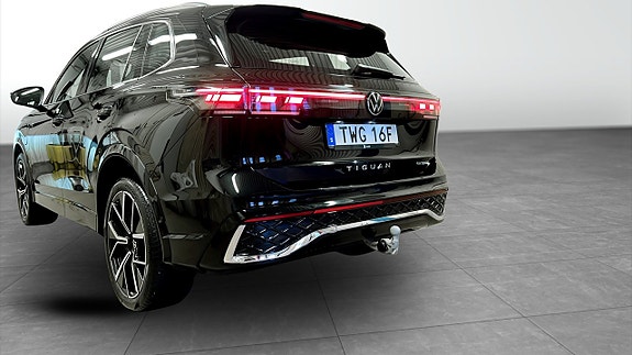 Volkswagen Tiguan 14 of 26