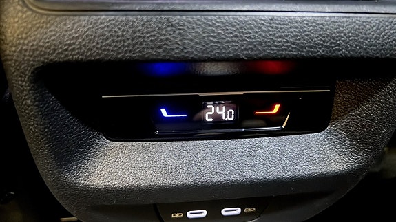 Volkswagen Tiguan 24 of 26