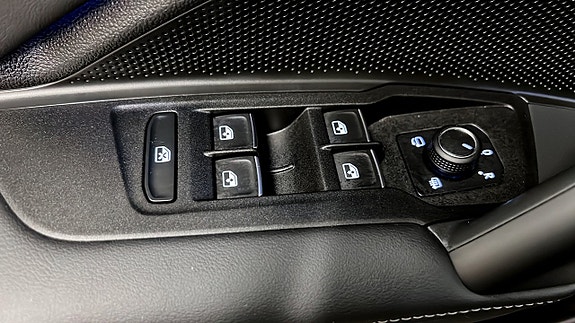 Volkswagen Tiguan 18 of 26