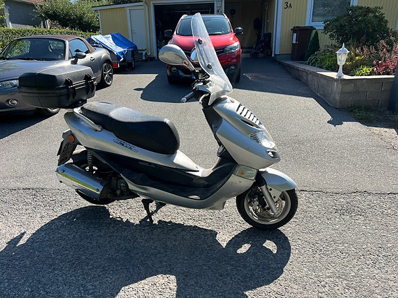 Kymco Bet & Win 250 3 of 4