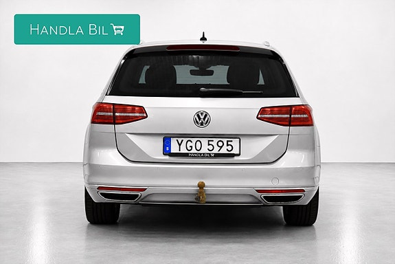 Volkswagen Passat 6 of 22