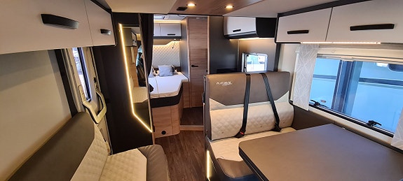 Knaus 650 MF live Wave "franskbädd, solcell, tv" 8 of 18