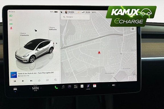 Tesla Model Y 19 of 26