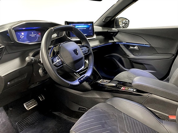 Peugeot 2008 5 of 20