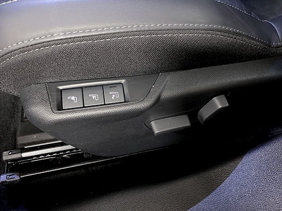 Peugeot 2008 10 of 20