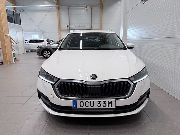 Skoda Octavia 2 of 20