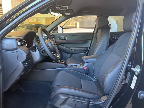 Honda HR-V 7 of 12