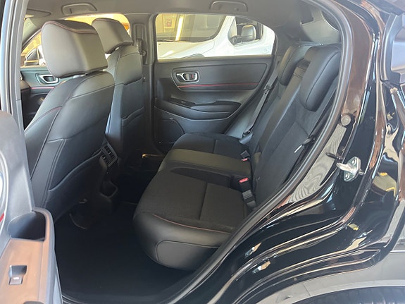 Honda HR-V 8 of 12