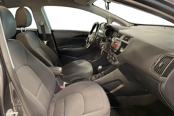 Kia Rio 14 of 25