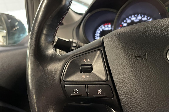Kia Rio 21 of 25