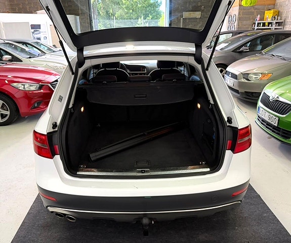 Audi A4 allroad 25 of 25