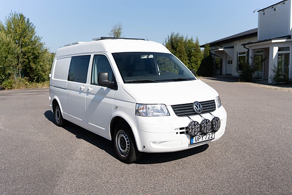 Volkswagen Transporter 2 of 23