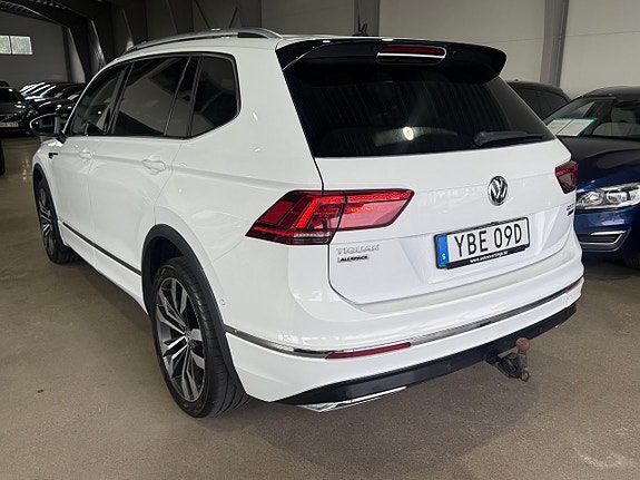 Volkswagen Tiguan Allspace 12 of 27