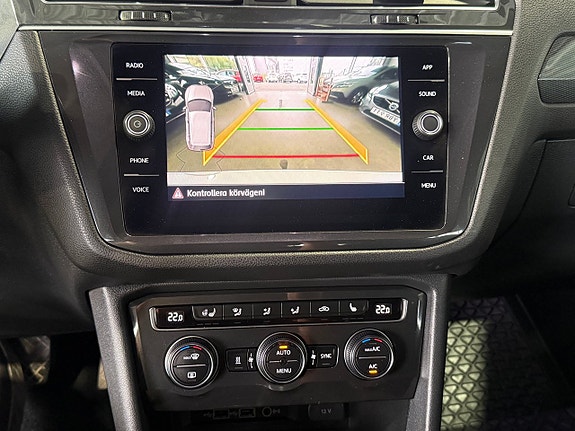 Volkswagen Tiguan Allspace 22 of 27