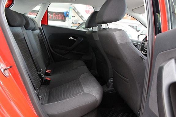 Volkswagen Polo 14 of 21