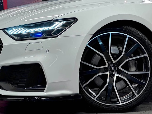Audi A7 12 of 29