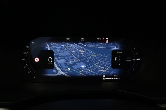 Volvo XC60 11 of 17