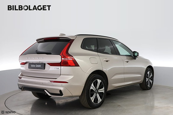 Volvo XC60 4 of 17